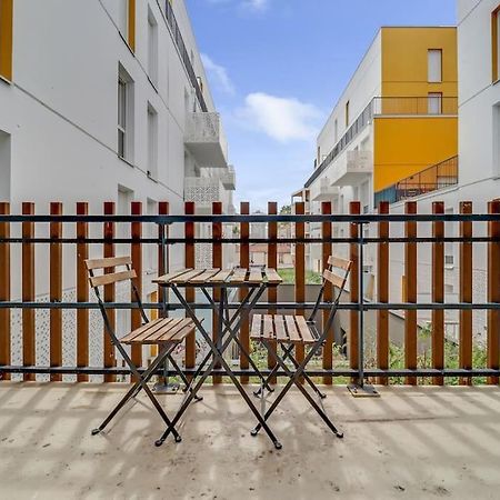 Elegance En Banlieue Parisienne Apartment Noisy-le-Sec Luaran gambar